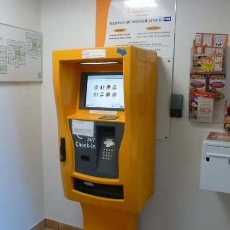 Hotel Première Classe Strasbourg Sud - *