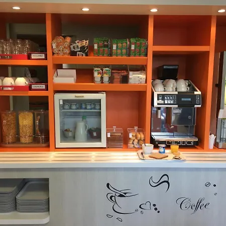 Hotel Première Classe Strasbourg Sud - *
